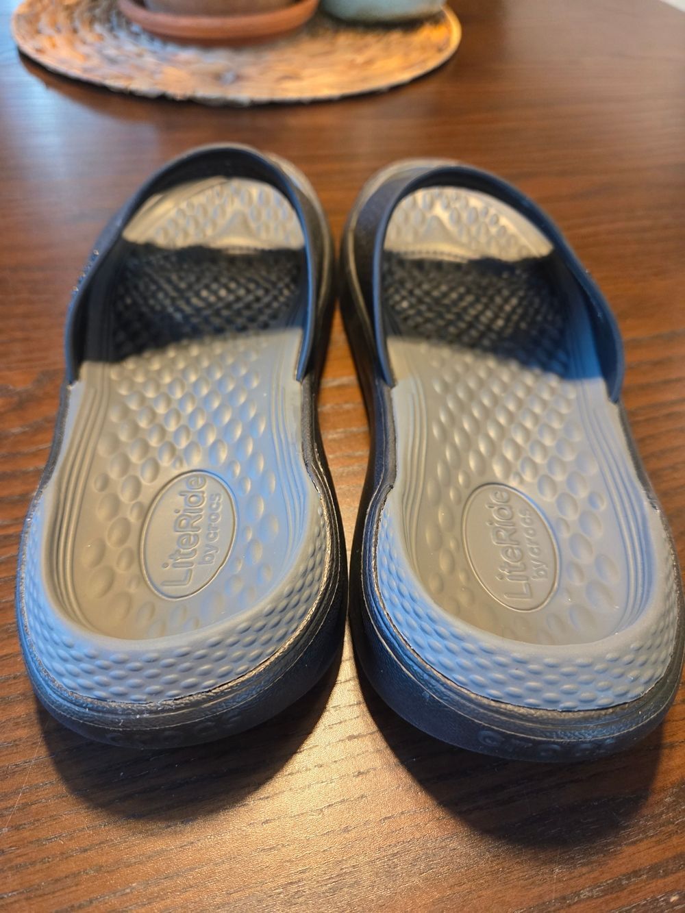 Crocs LiteRide Slide Unisex Sandals Men 8 Women 10 Black Grey Comfort Athleisure - Picture 2 of 5